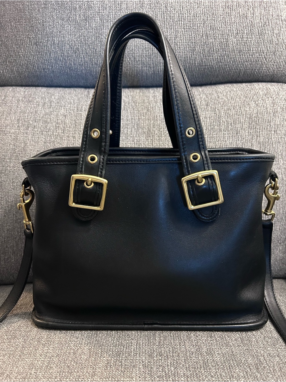 Vintage Coach Legacy Satchel 9063 in black with crossbody strap & hang tag